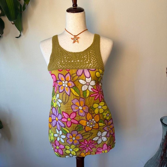 Charlotte Russe Tops - Charlotte Russe Vintage Y2K Crochet Floral Babydoll Tank Top Green Pink Large